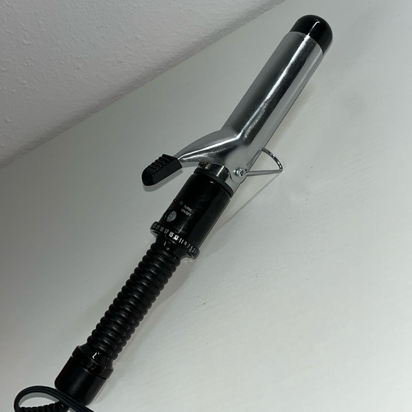 Excellent condition Conair instant heat curling iron - Picture 3 of 6